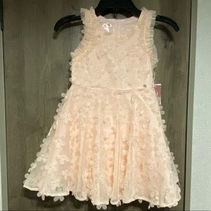 Size 5 little girls special occasion dress
